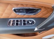 Bentley Bentayga 23