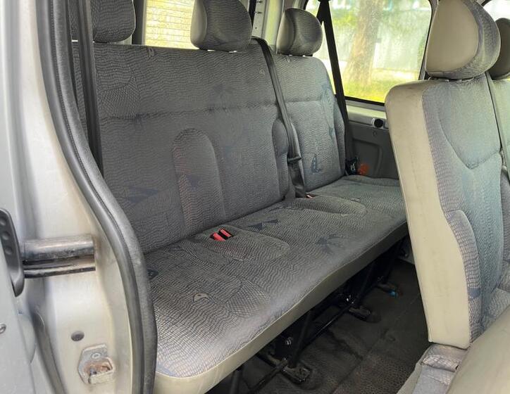 Renault Trafic 17