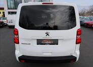 Peugeot Traveller 8
