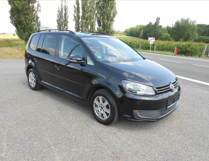 Volkswagen Touran 4