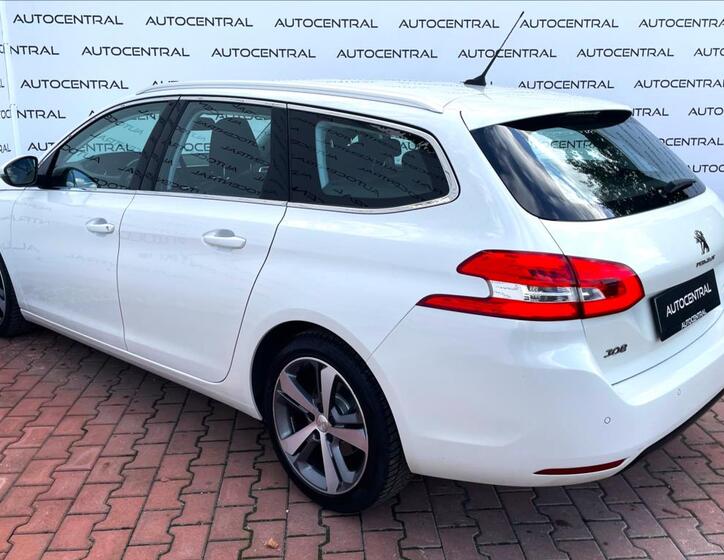 Peugeot 308 6