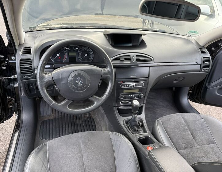 Renault Laguna 8