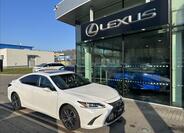 Lexus ES 300h 7