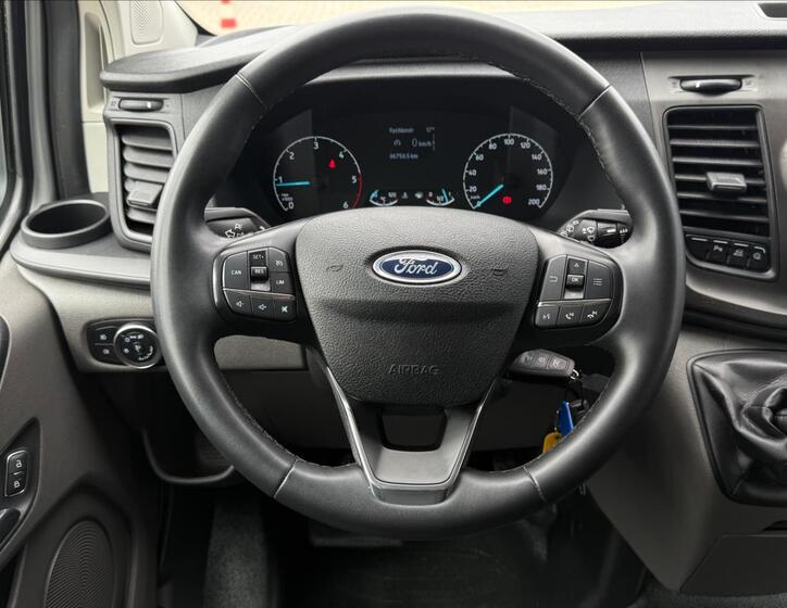 Ford Transit Custom 18