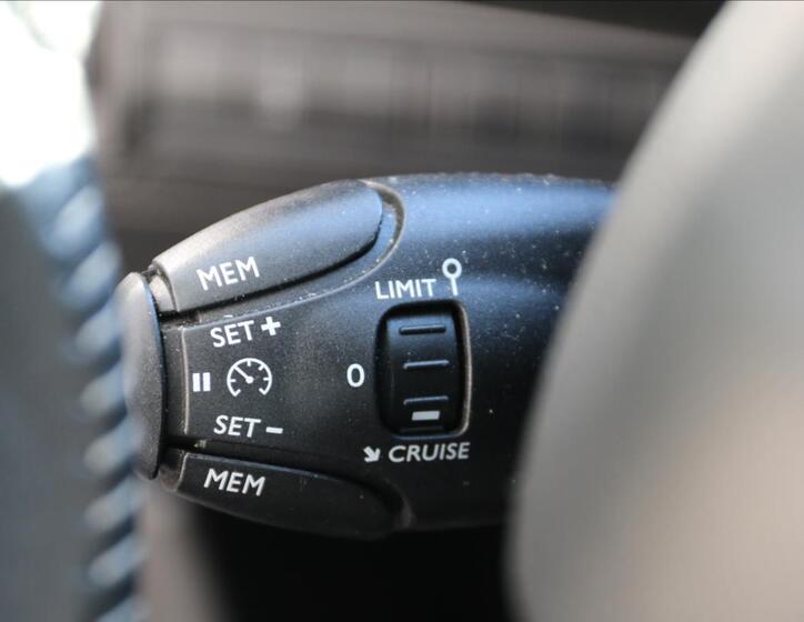Peugeot 308 21