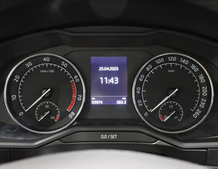 Škoda Superb 23