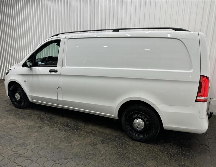 Mercedes-Benz Vito 5