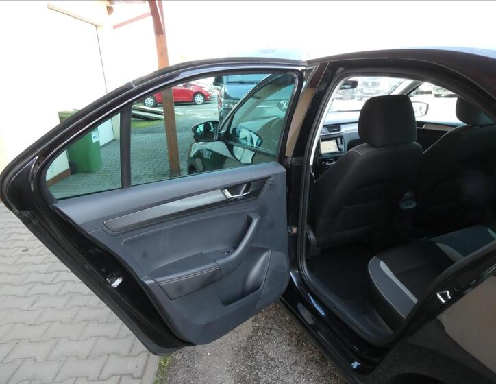 Škoda Rapid 16