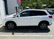 Suzuki Vitara 10