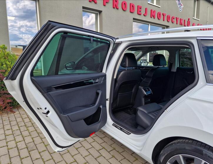 Škoda Superb 18