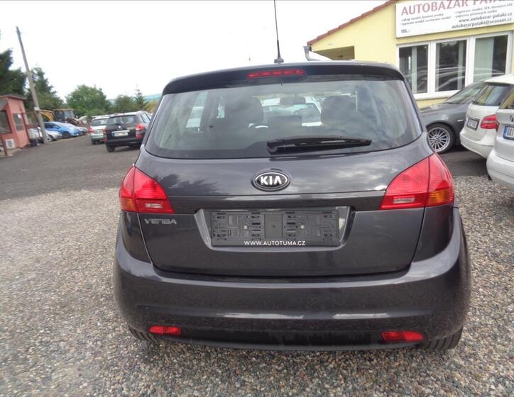 KIA Venga 8