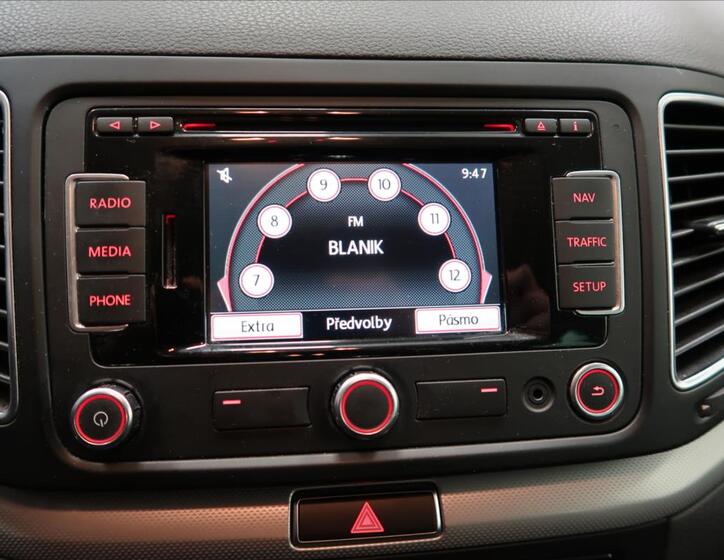 Volkswagen Sharan 19