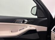BMW X7 15