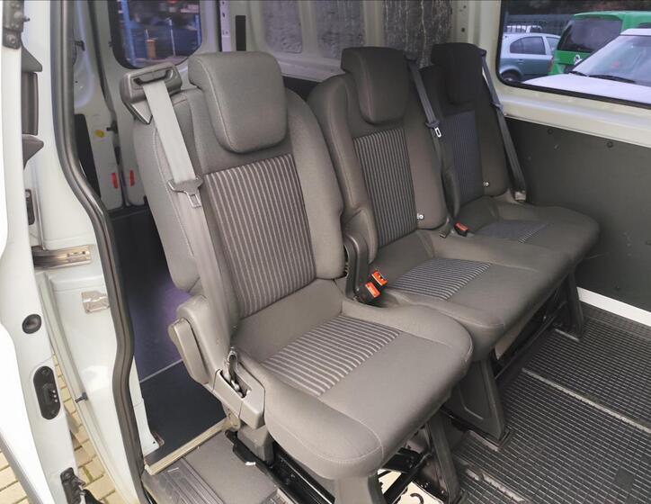 Ford Transit Custom 3