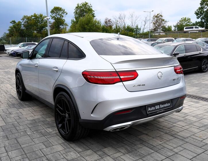 Mercedes-Benz GLE 4