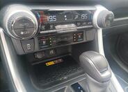 Toyota RAV4 16
