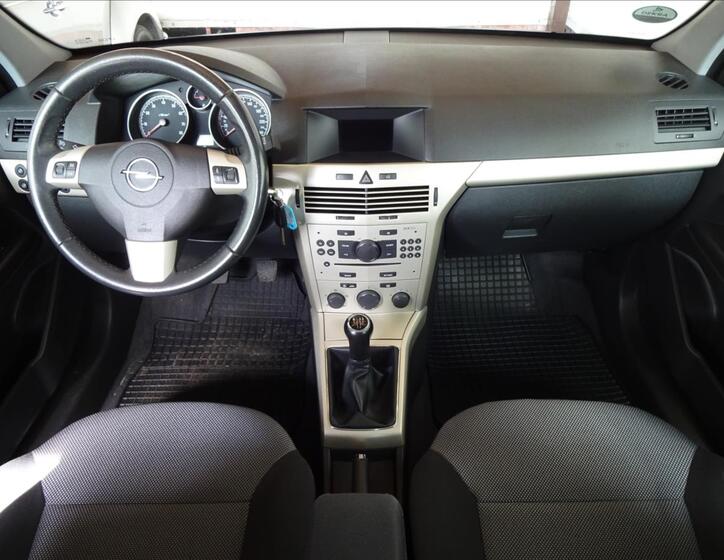 Opel Astra 31