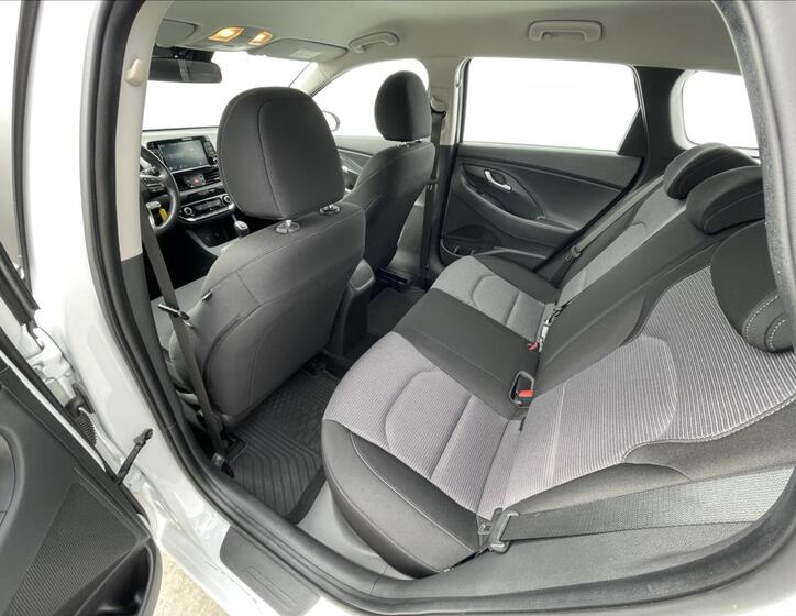 Hyundai i30 17