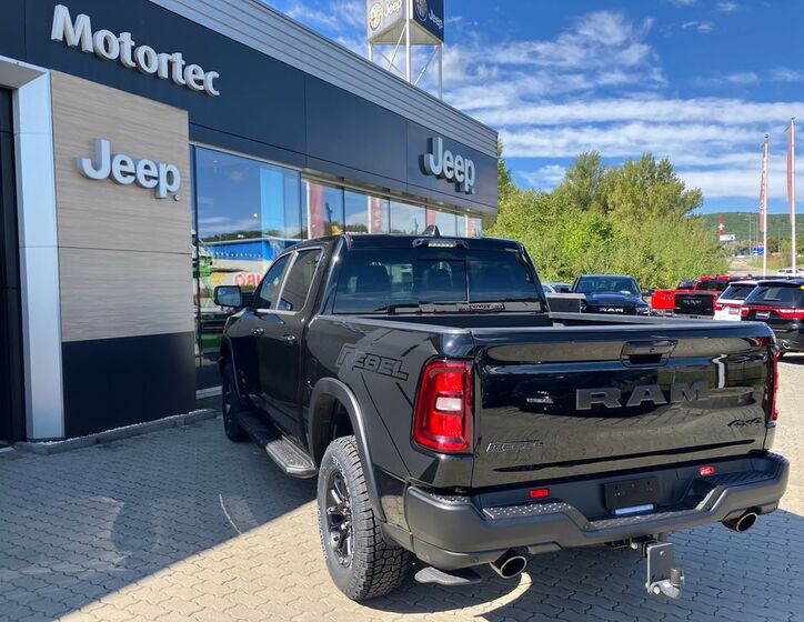 Dodge RAM 16