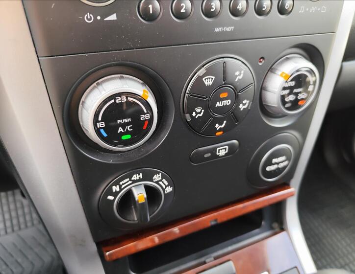 Suzuki Grand Vitara 18