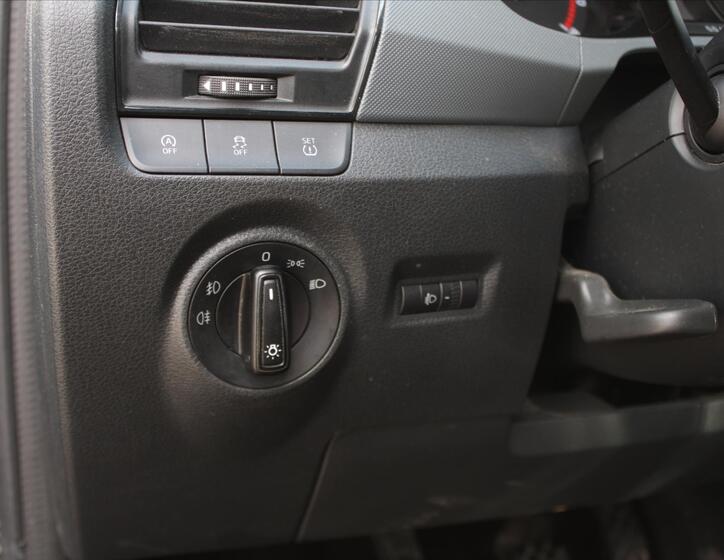 Škoda Fabia 15