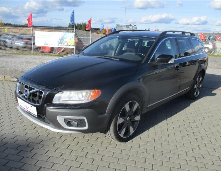 Volvo XC70 28