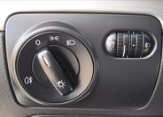 Volkswagen Golf 32