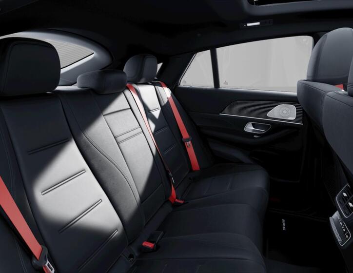 Mercedes-Benz GLE 8