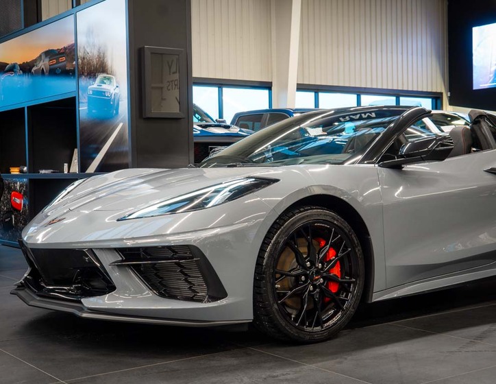 Chevrolet Corvette 12