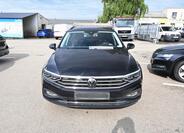 Volkswagen Passat 1