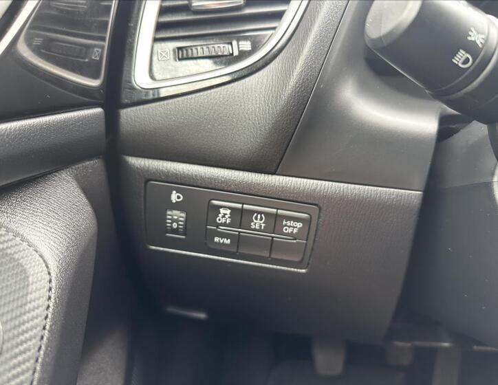 Mazda 3 19