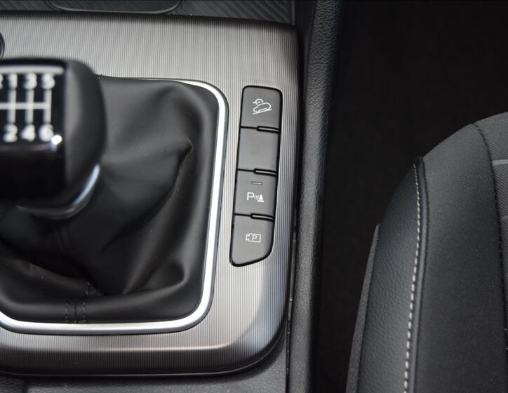 KIA Sportage 10
