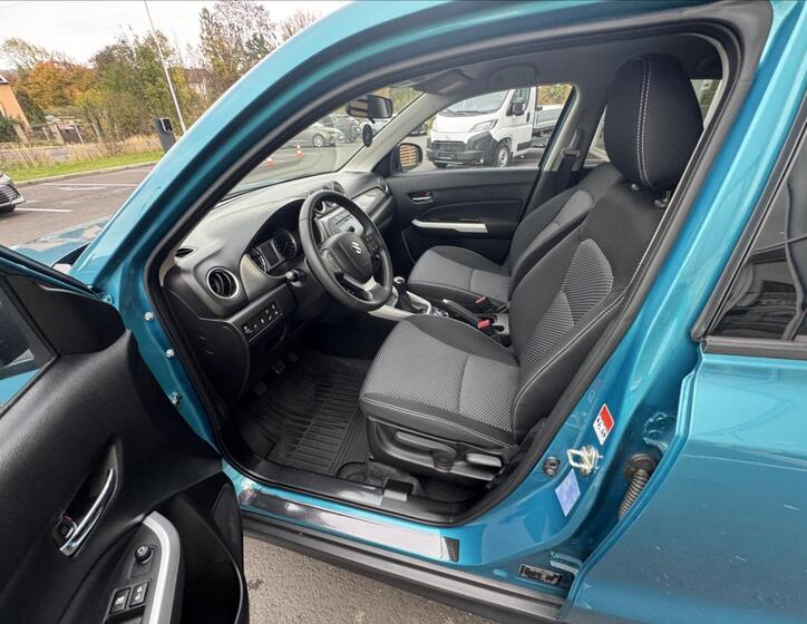 Suzuki Vitara 10