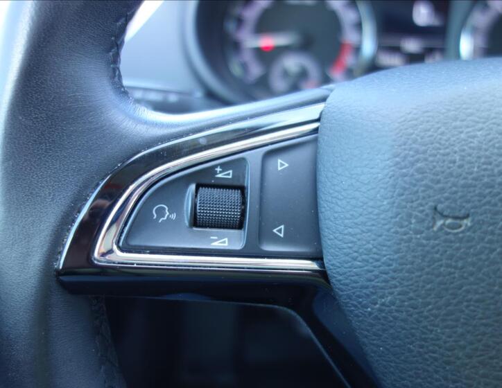 Škoda Octavia 25