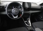Toyota Yaris 5