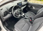Toyota Yaris 12