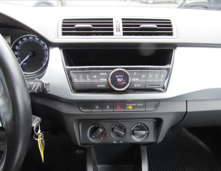 Škoda Fabia 15