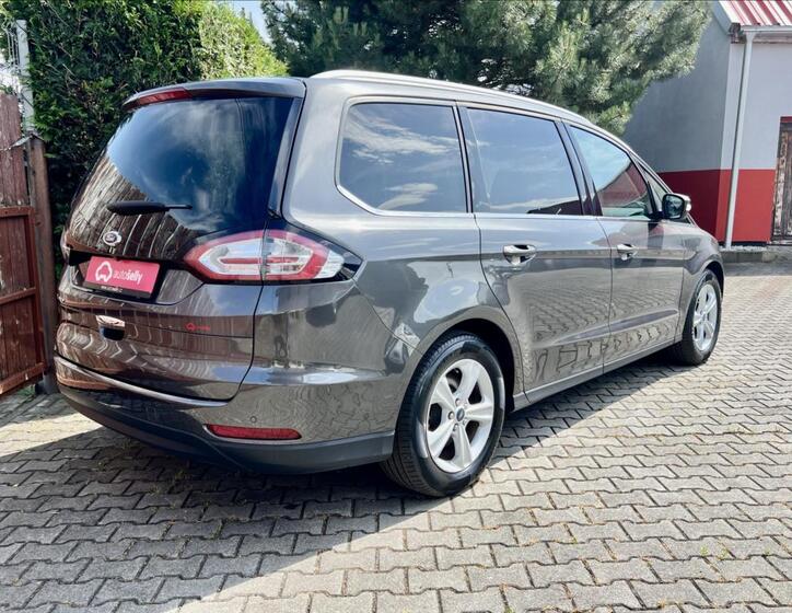 Ford Galaxy 5