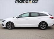 Hyundai i30 4