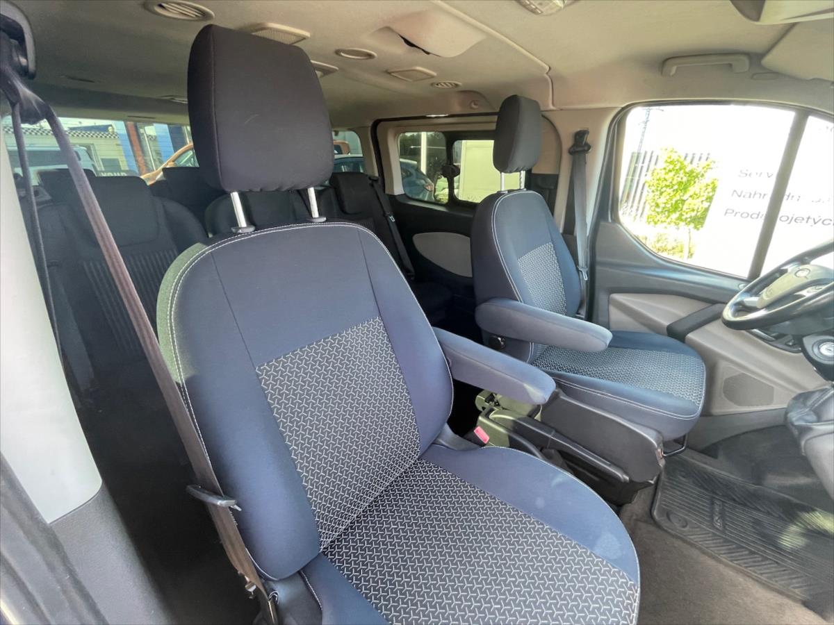 Ford Tourneo Custom