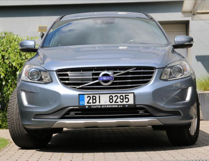 Volvo XC60 7