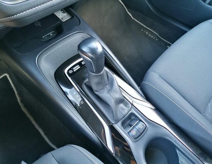 Toyota Corolla 12
