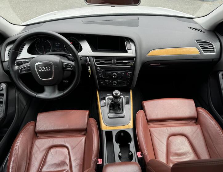Audi A4 33