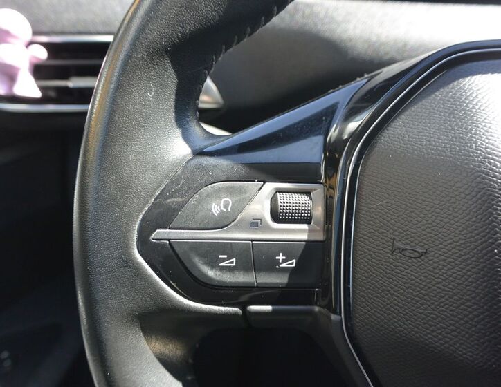 Peugeot 3008 16