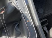 Volkswagen Golf 23
