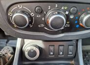 Dacia Duster 14