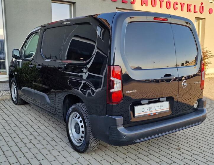 Opel Combo 8