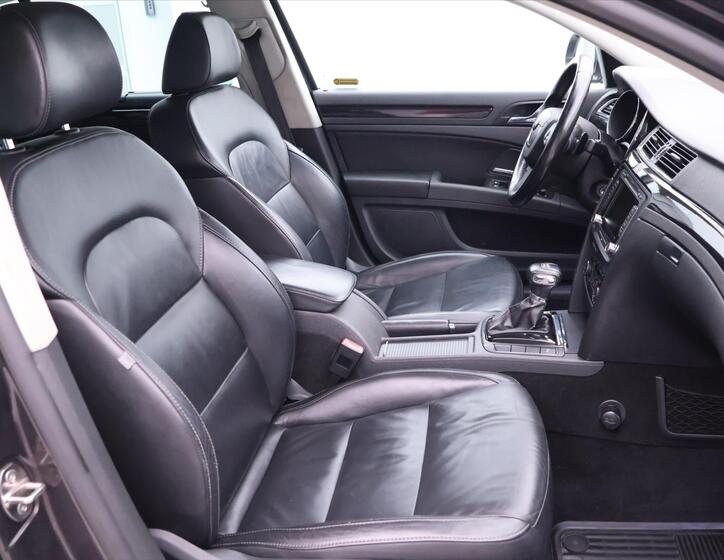 Škoda Superb 13