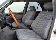 Mercedes-Benz 124 14