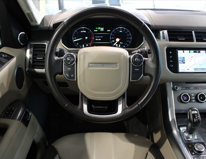 Land Rover Range Rover 15